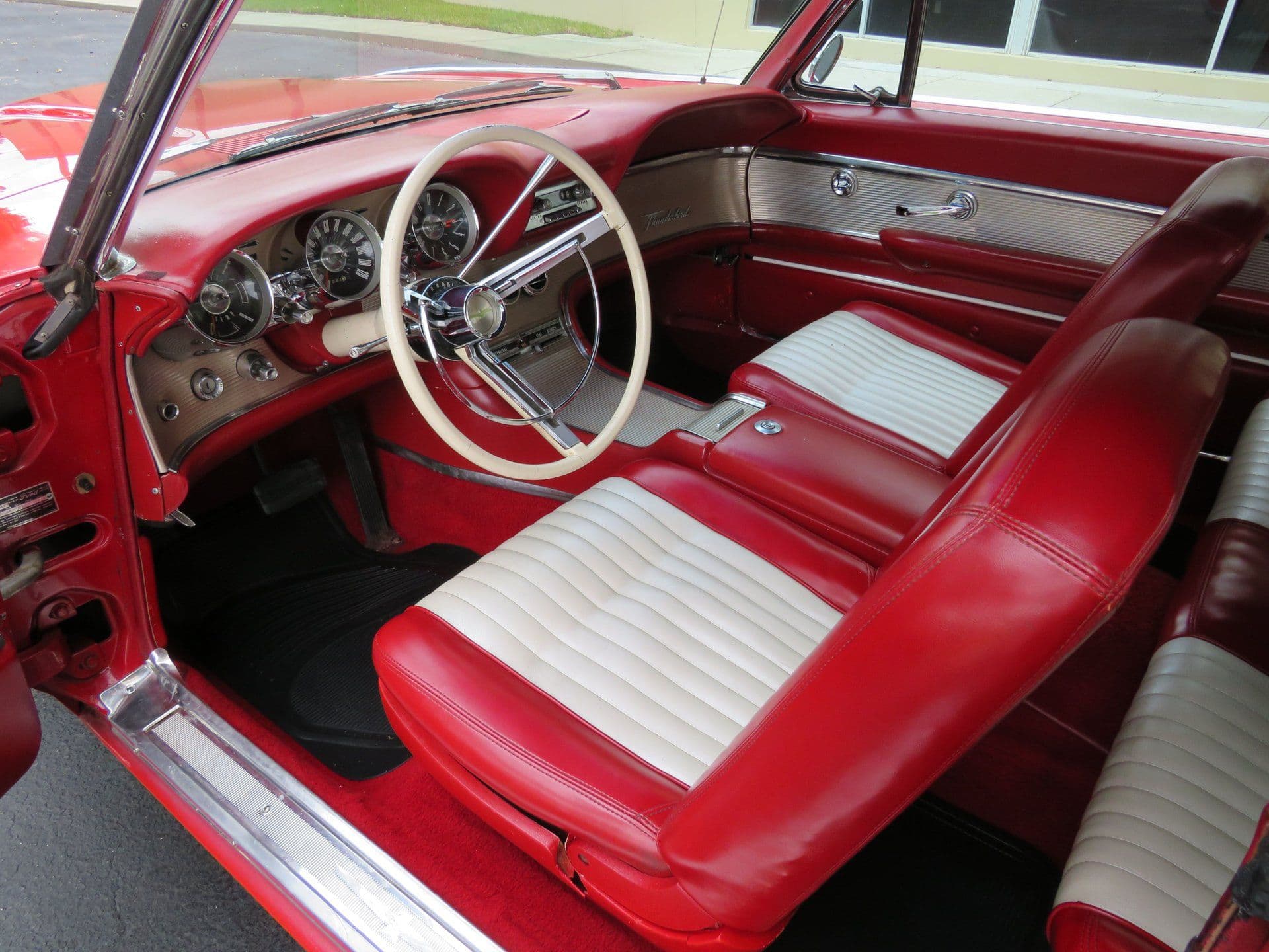 1961 Ford Thunderbird - Image 7