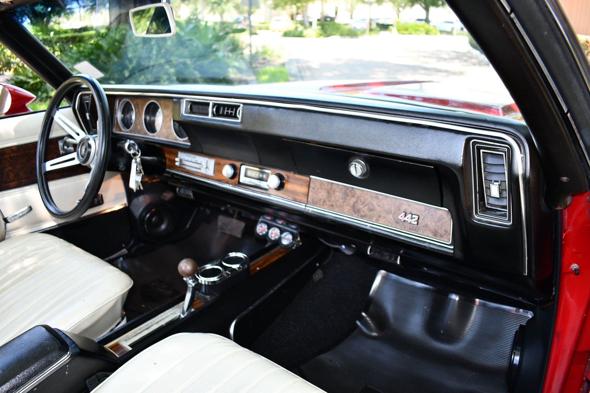 1970 Oldsmobile Cutlass - Image 14