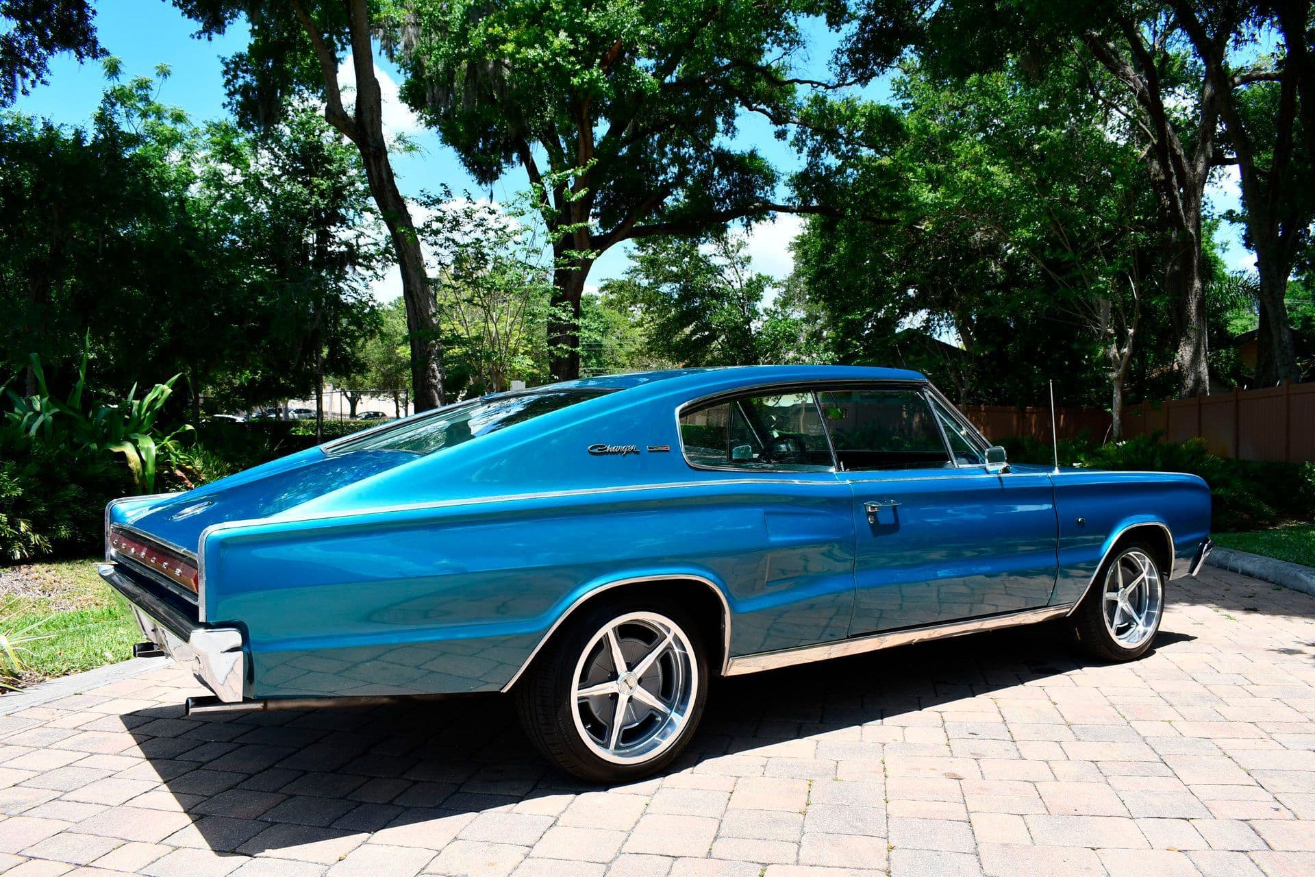 1966 Dodge Charger - Image 10