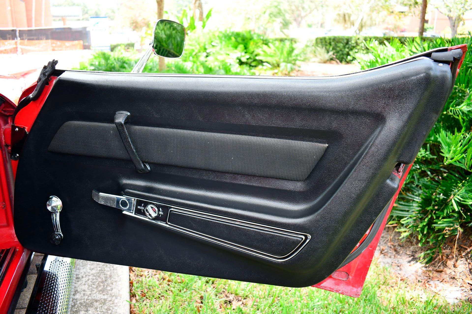 1968 Chevrolet Corvette - Image 9